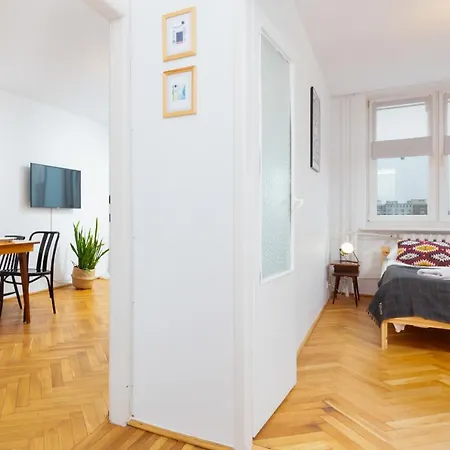 Niska By Renters * Warsaw
